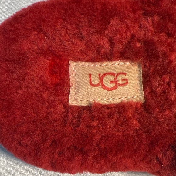 UGG Scarlet Plush Slides - Picture 5 of 7